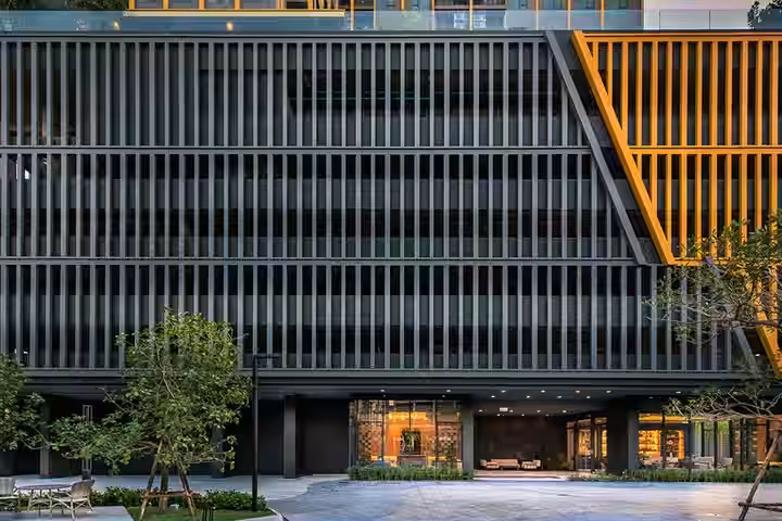 THE BASE Phetchaburi - Thonglor, photo 1